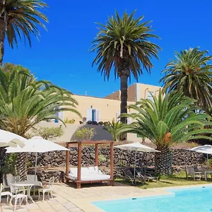 Detached With Garden, Heated And Private Pool, Sea View, Parking Free Villa Tijoco de Abajo