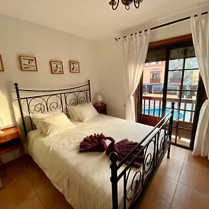 Bedroom Medanomar 2 Homestay El Medano (Tenerife)
